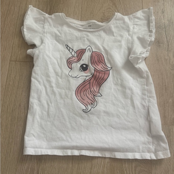 H&M tee bundle - Picture 2 of 10